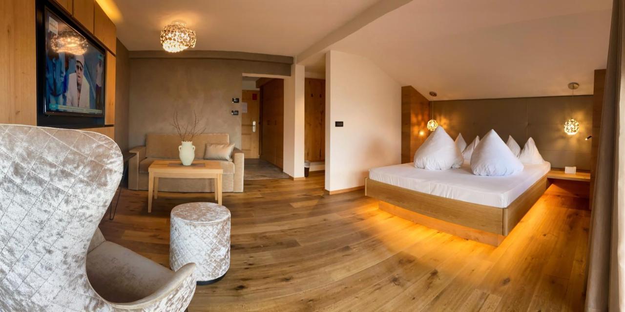 Hotel Panorama เชนนา ภายนอก รูปภาพ