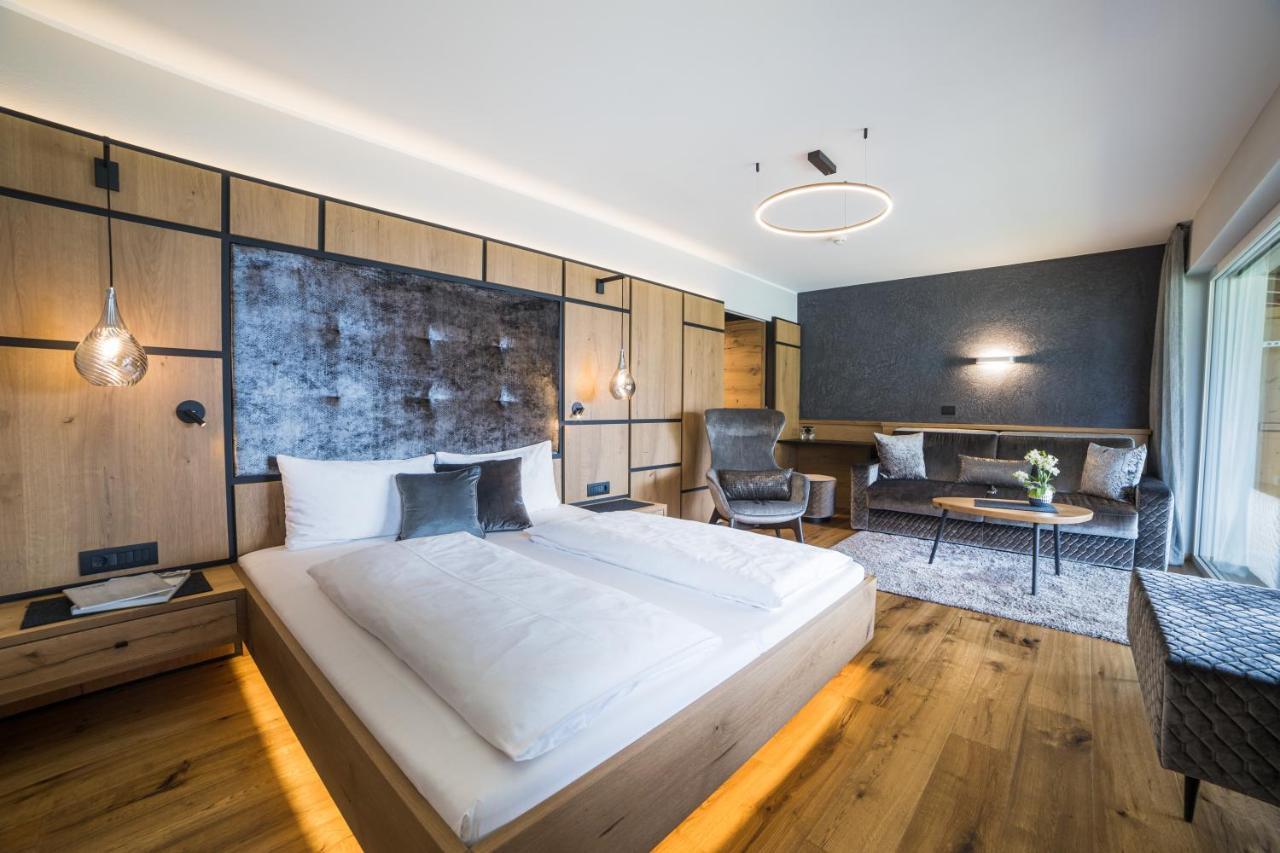Hotel Panorama เชนนา ภายนอก รูปภาพ